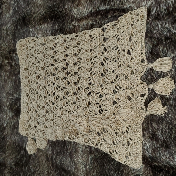 Crochet top and skirt swimwear set - Picture 4 of 4